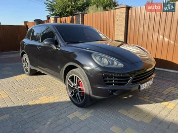 Авто Porsche Cayenne 2011 № 7996622
