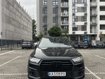 Авто Audi Q7 2018 № 7996634