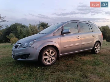 Авто Opel Zafira 2011 № 7996982