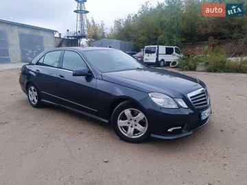 Авто Mercedes E-Class 2011 № 7997404