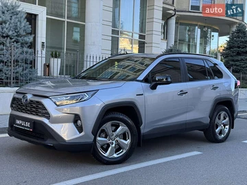 Авто Toyota Rav4 2020 № 7997471
