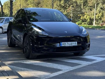 Авто Tesla Model Y 2022 № 7997474