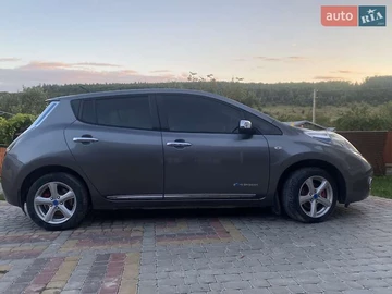 Авто Nissan Leaf 2013 № 7997819