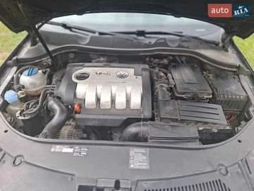 Авто Volkswagen Passat 2006 № 7997837