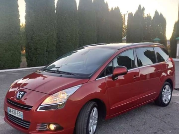 Авто Peugeot 5008 2011 № 7997855