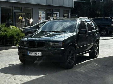 Авто BMW X5 2002 № 7997890