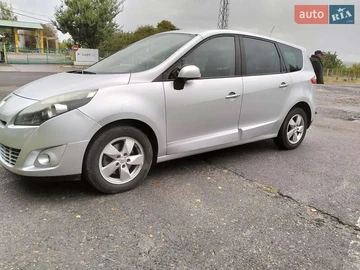 Авто Renault Grand Scenic 2011 № 7997895