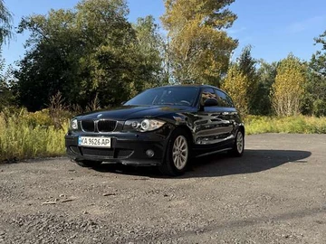 Авто BMW 1 Series 2006 № 7997903