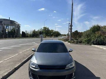 Авто Volkswagen Jetta 2013 № 7998078