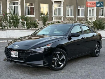 Авто Hyundai Elantra 2023 № 7998328