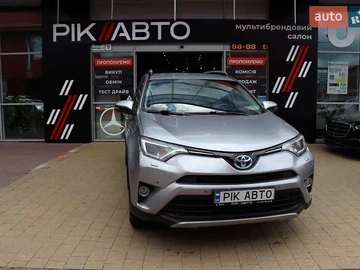Авто Toyota Rav4 2018 № 7998355