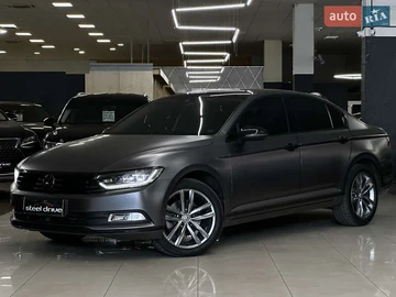 Авто Volkswagen Passat 2017 № 7998362
