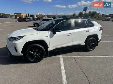 Авто Toyota Rav4 2020 № 7998366