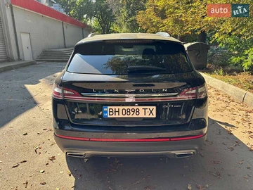 Авто Lincoln Nautilus 2019 № 7998380
