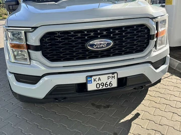 Авто Ford F-150 2022 № 7998384