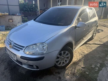 Авто Volkswagen Golf 2004 № 7998822