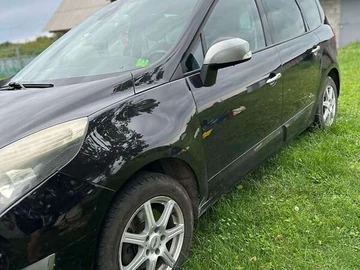 Авто Renault Grand Scenic 2010 № 7999011