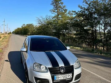 Авто Volkswagen Golf 2004 № 7999024
