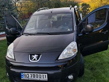 Авто Peugeot Partner 2010 № 7999052