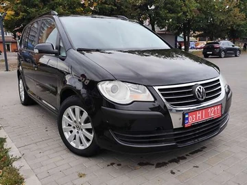 Авто Volkswagen Touran 2008 № 7999061
