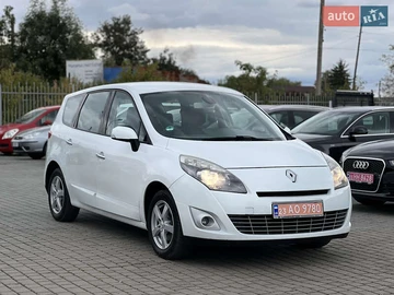 Авто Renault Grand Scenic 2011 № 7999113