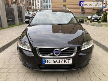 Авто Volvo V50 2010 № 7999131