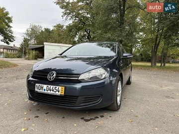 Авто Volkswagen Golf 2010 № 7999150