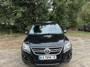 Авто Volkswagen Tiguan 2010 № 7999464