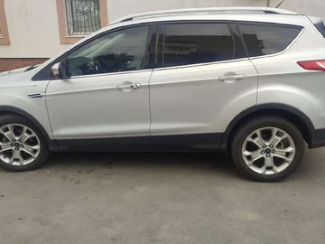 Авто Ford Escape 2013 № 7999481