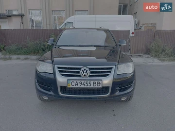 Авто Volkswagen Touareg 2008 № 7999492