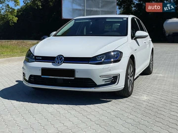 Авто Volkswagen E-Golf 2019 № 7999507