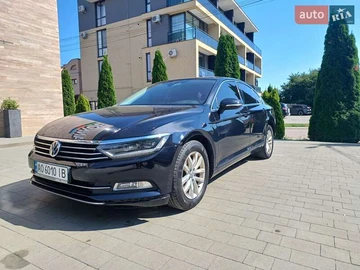 Авто Volkswagen Passat 2018 № 7999670