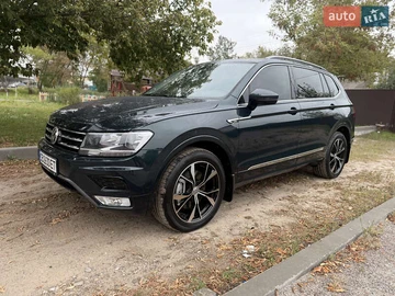 Авто Volkswagen Tiguan 2019 № 7999705