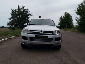 Авто Volkswagen Touareg 2013 № 7999714