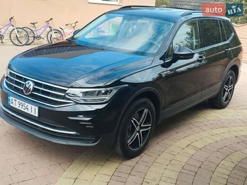 Авто Volkswagen Tiguan 2022 № 7999824