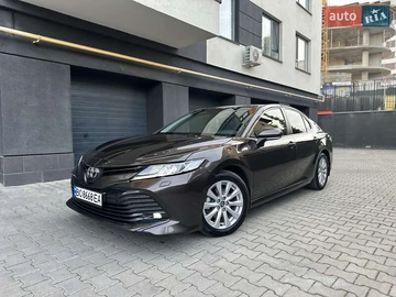 Авто Toyota Camry 2019 № 7999835