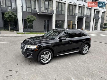 Авто Audi Q5 2018 № 7999867