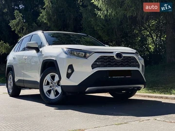 Авто Toyota Rav4 2021 № 7999878