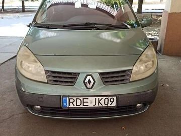 Авто Renault Scenic 2004 № 8000012