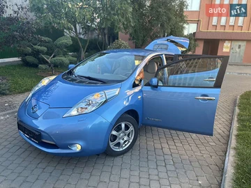 Авто Nissan Leaf 2012 № 8000278