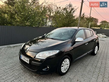 Авто Renault Megane 2009 № 8000300