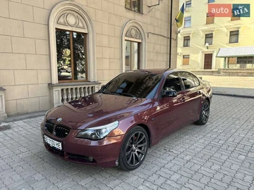 Авто BMW 5 Series 2005 № 8000451