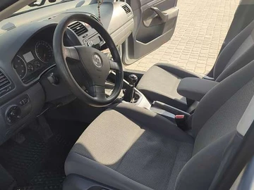 Авто Volkswagen Golf 2009 № 8000464