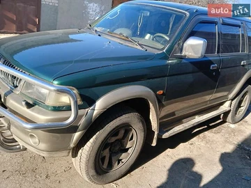 Авто Mitsubishi Pajero Sport 1999 № 8000466