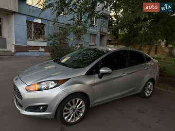 Авто Ford Fiesta 2014 № 8000487