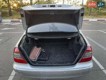 Авто Mercedes E-Class 2003 № 8000494