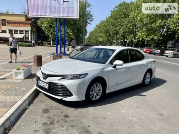 Авто Toyota Camry 2017 № 8000590