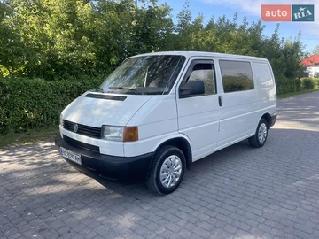 Авто Volkswagen Transporter 2000 № 8000637