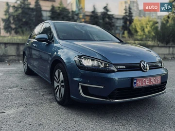 Авто Volkswagen E-Golf 2015 № 8000652