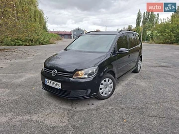Авто Volkswagen Touran 2011 № 8000708